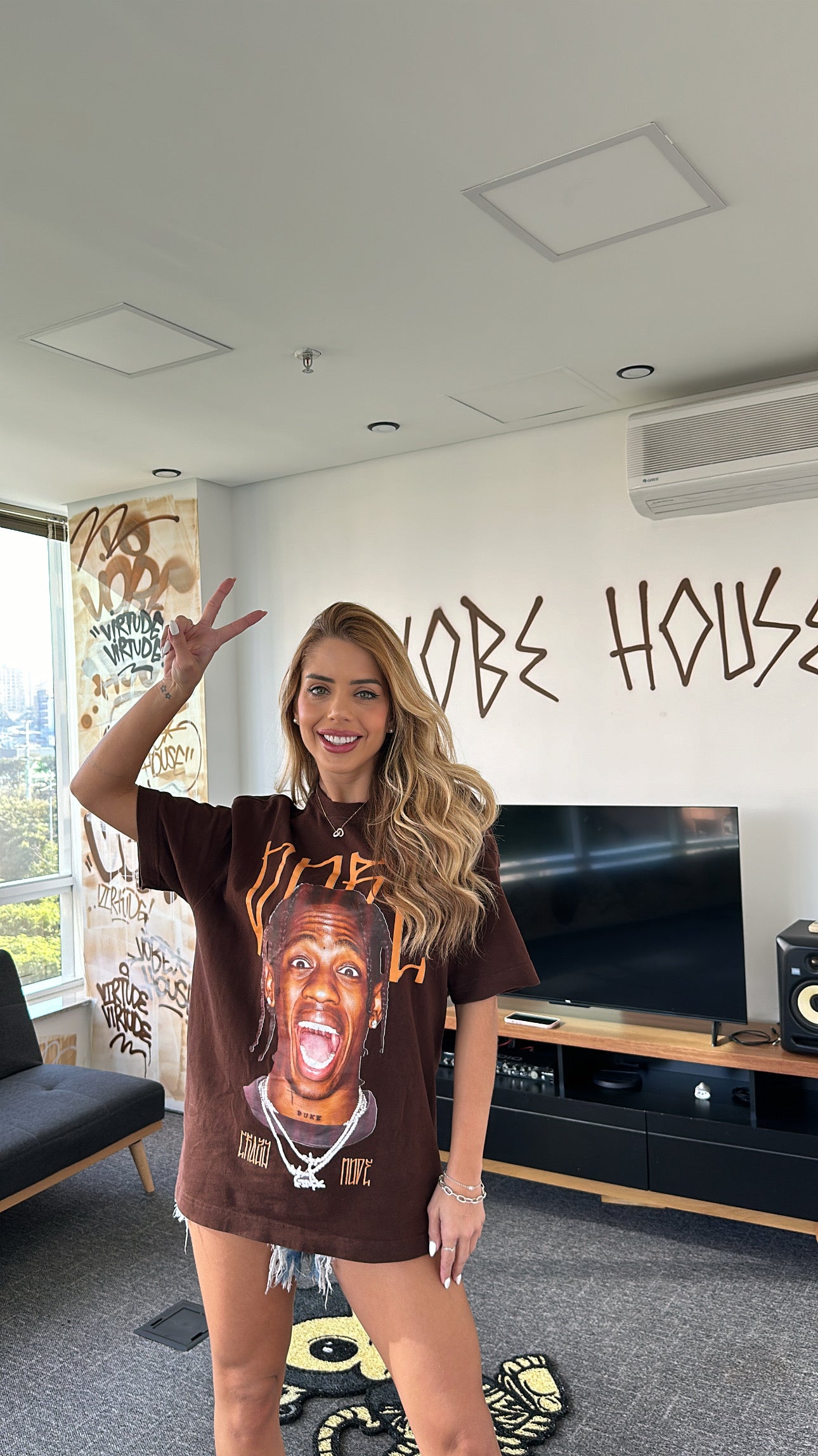 Camiseta “Travis”